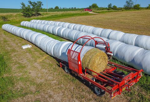Round bale wrapper